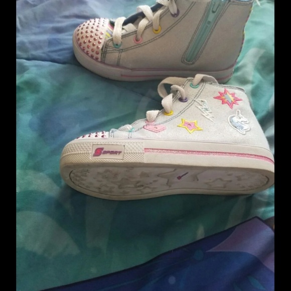 Target brand skecher light ups (sports - Picture 2 of 3